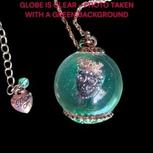 💀🔮Betsey Marcasite Skull Crystal Ball Globe - EPC🔮💀